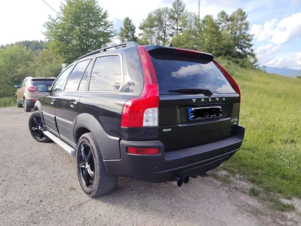 volvo-xc90-24d-t-4x4-big-3