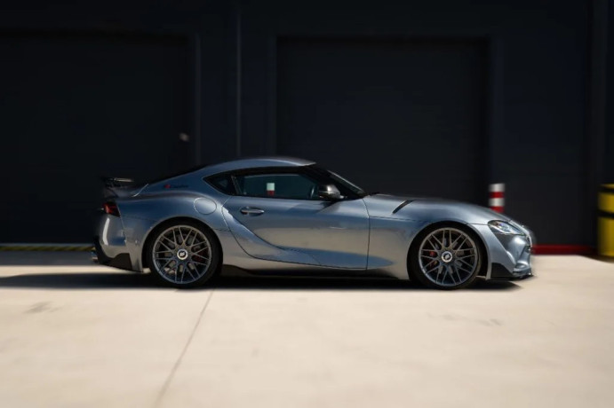 toyota-supra-gr-30-twin-scroll-turbo-executive-full-ac-schnitzer-limited-edition-big-3