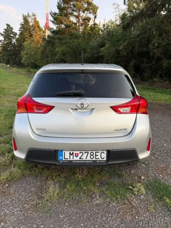 toyota-auris-14-l-d-4d-dpf-active-mm-66kw90hp-m6-big-3