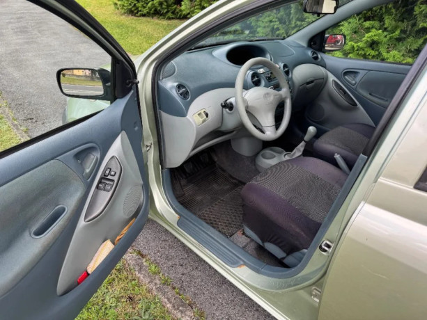 toyota-yaris-10-vvt-i-terra-base-50kw68hp-m5-big-3