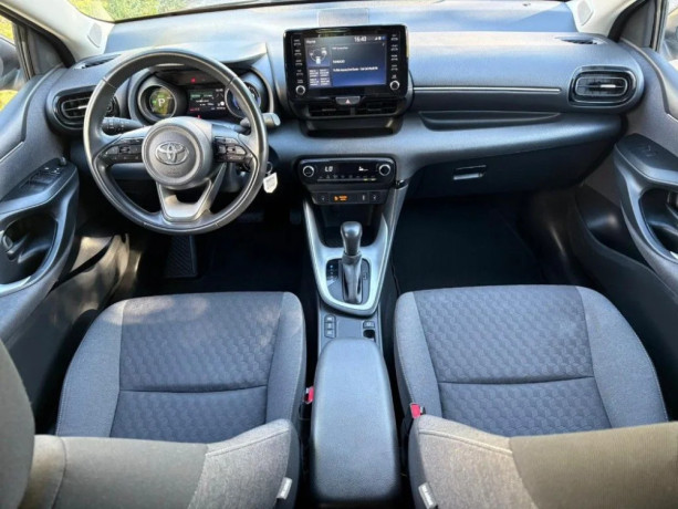 toyota-yaris-15-hybrid-e-cvt-comfort-style-tech-best-edition-68kw92hp-a1-big-3