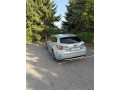 toyota-corolla-combi-hybrid-20-small-3