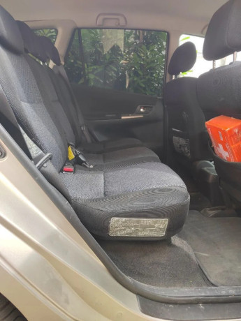 toyota-corolla-verso-20-d-4d-terra-66kw90hp-m5-big-2