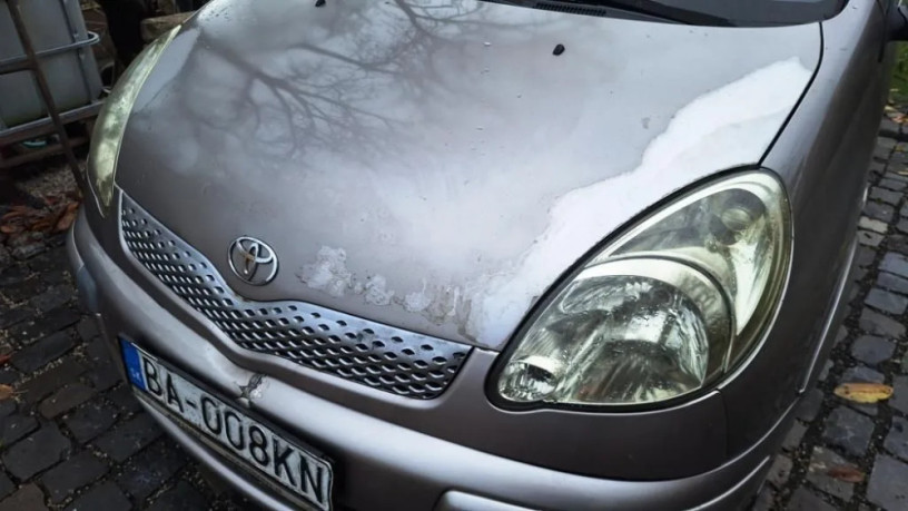 toyota-yaris-verso-predam-spolahlivu-toyota-yaris-verso-big-0