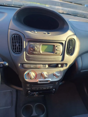 toyota-yaris-verso-predam-spolahlivu-toyota-yaris-verso-big-3