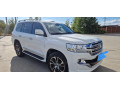 toyota-land-cruiser-toyota-land-cruiser-small-0