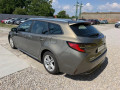 toyota-corolla-combi-ts-18-hybrid-e-cvt-comfort-small-3