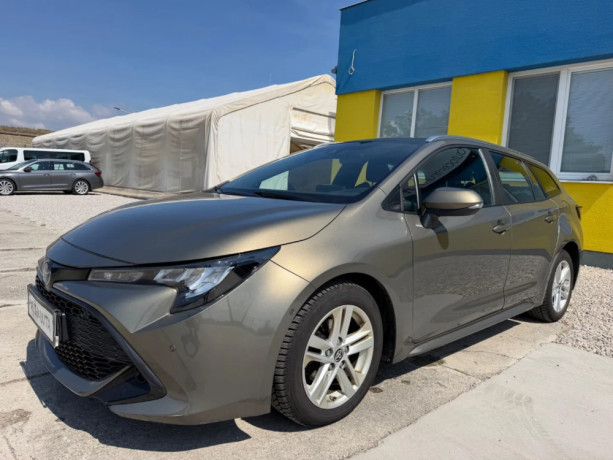 toyota-corolla-combi-ts-18-hybrid-e-cvt-comfort-big-1