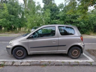 toyota-yaris-2005