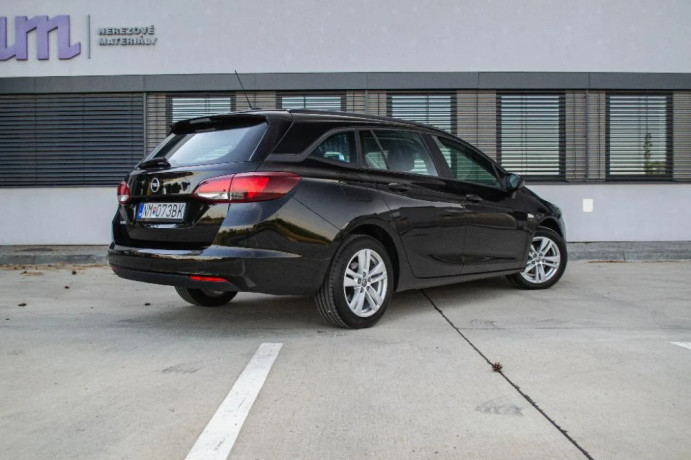 opel-astra-sport-tourer-astra-st-15-cdti-smile-edition-77kw105hp-m6-big-1