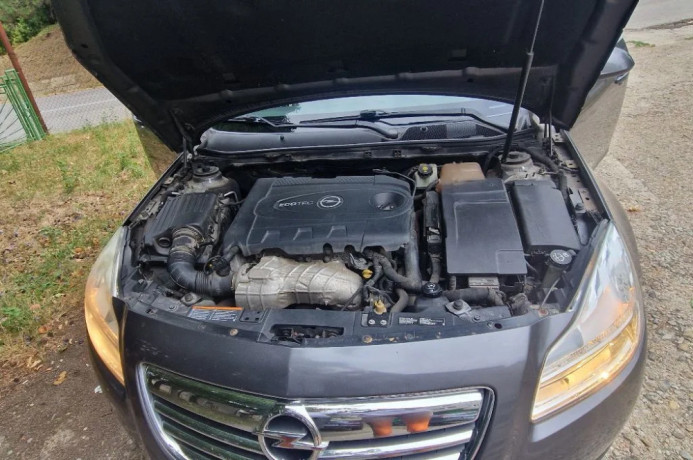 opel-insignia-st-insignia-20-cdti-130k-edition-96kw130hp-m6-big-1