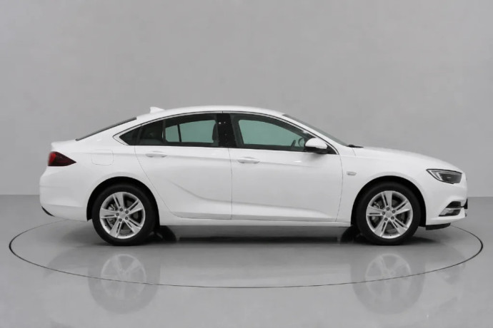 opel-insignia-20-cdti-ss-innovation-at8-125kw170hp-a8-big-2