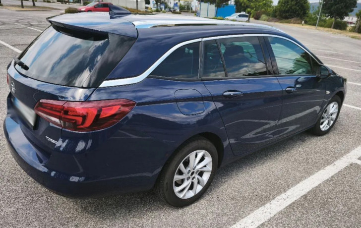 opel-astra-sport-tourer-st-14-turbo-innovation-92kw125hp-m6-big-3