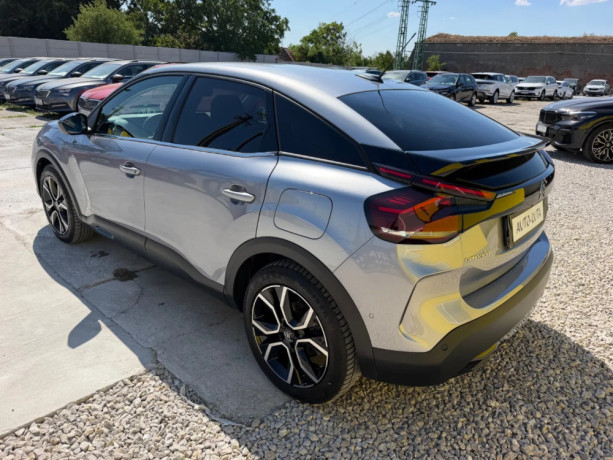 citroen-c4-e-electric-100-kw-shine-big-3