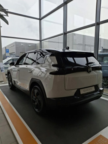 citroen-c5-aircross-plus-hybrid-145k-e-dct6-big-2