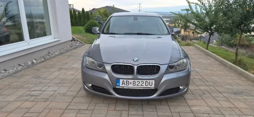 bmw-rad-3-touring-20-diesel-135kw-automat-prevodovka-4x4-big-0