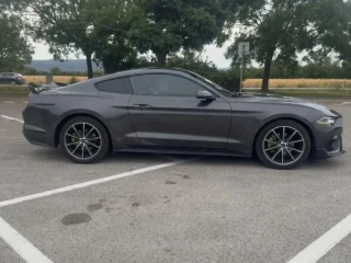 ford-mustang-23-ecoboost-at-213kw290hp-a10
