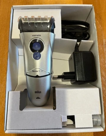 holiaci-strojcek-braun-easy-shaving-150s-1-big-1