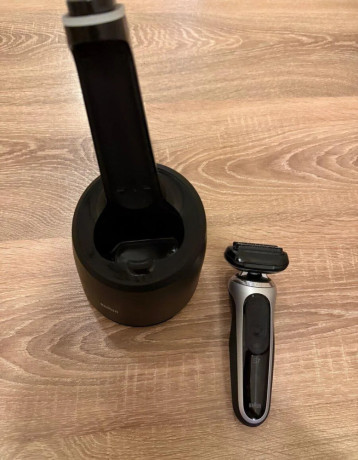 na-predaj-holiaci-strojcek-braun-s7-flex-360-cist-stanica-big-1