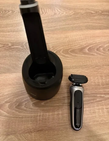 na-predaj-holiaci-strojcek-braun-s7-flex-360-cist-stanica-big-1