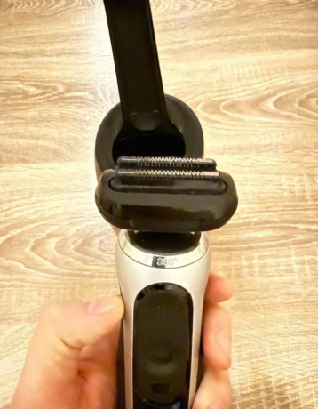 na-predaj-holiaci-strojcek-braun-s7-flex-360-cist-stanica-big-3