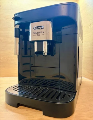 delonghi-magnifica-evo-big-3