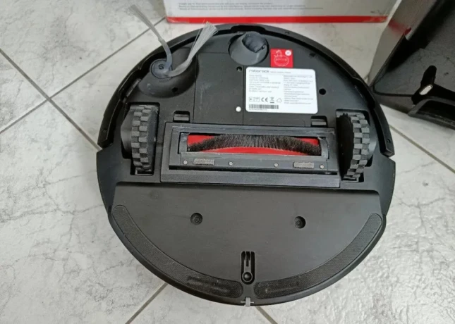 roborock-q7-bf-cierny-big-2