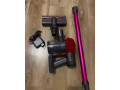 predam-tycovy-vysavac-dyson-dc62-small-4