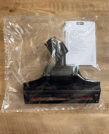 miele-turboteq-stb-305-3-nova-kefa-na-vysavac-big-3