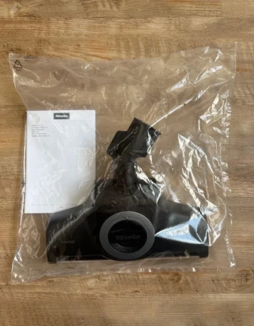 miele-turboteq-stb-305-3-nova-kefa-na-vysavac-big-0