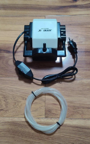 kompresor-pre-laserovu-gravirku-ci-akvarium-25w-54lmin-big-0