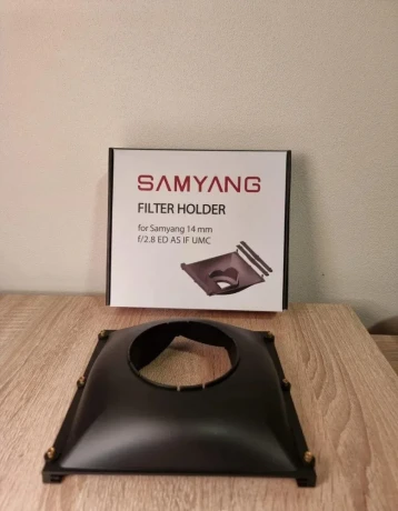 samyang-sfh-14-drziak-filtrov-pre-samyang-14mm-big-0