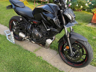 yamaha-mt-07-2024