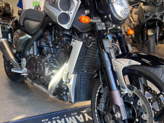 yamaha-v-max-1700