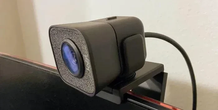 logitech-streamcam-big-1