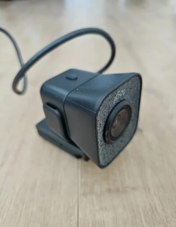 logitech-streamcam-big-2