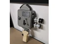 starozitna-kamera-meopta-admira-16-a1-electric-small-2