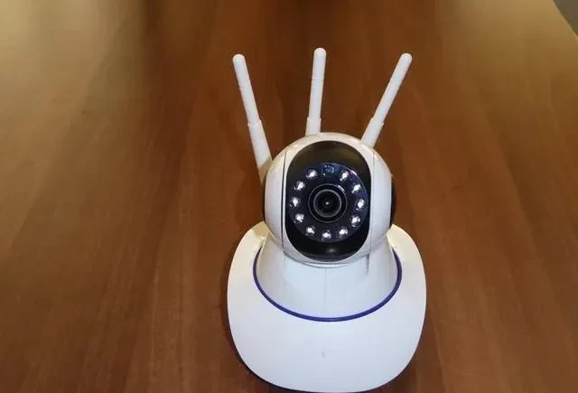 wifi-ip-otocna-kamera-s-nocnym-videnim-2-mpx-big-0