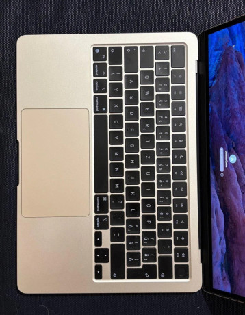 macbook-air-m2-big-4