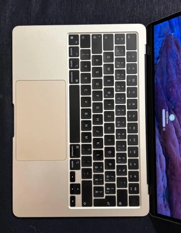 macbook-air-m2-big-4