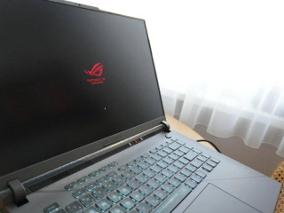 predam-ako-novy-herny-notebook-asus-rog-g16-strix