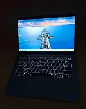 dotykovy-notebook-dell-5320-i5-1145g7-16gb-ram-256gb-ssd-big-1