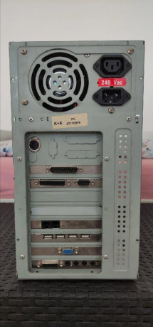 retro-gaming-pc-sound-blaster-awe64-3x-monitor-win98-big-4