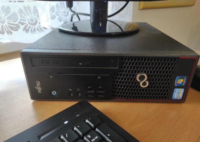 kompletny-pc-set-fujitsu-esprimo-c700-i5-16gb-ram-ssd-big-2