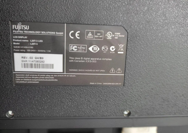 kompletny-pc-set-fujitsu-esprimo-c700-i5-16gb-ram-ssd-big-4