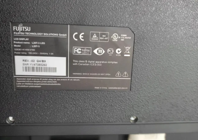 kompletny-pc-set-fujitsu-esprimo-c700-i5-16gb-ram-ssd-big-4