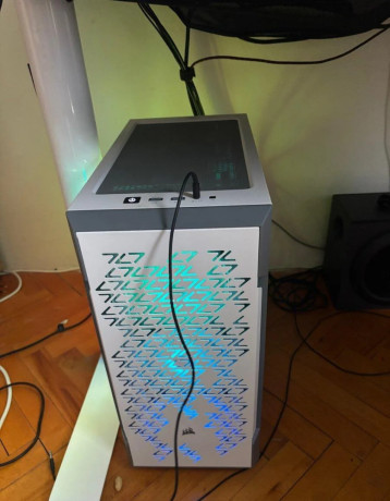 herny-pc-i9-11900-rtx-3070-8gb-32gb-ram-1tb-nvme-rgb-big-0