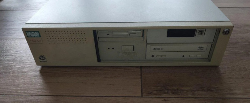 retro-pc-siemens-nixdorf-pcd-4h-vhodne-pre-zberatela-big-0