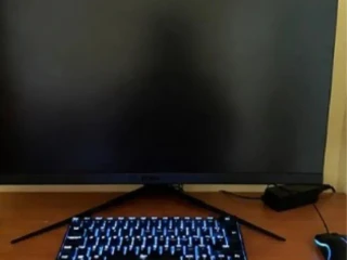 monitor-klavesnica-a-mys
