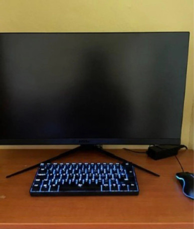 monitor-klavesnica-a-mys-big-0